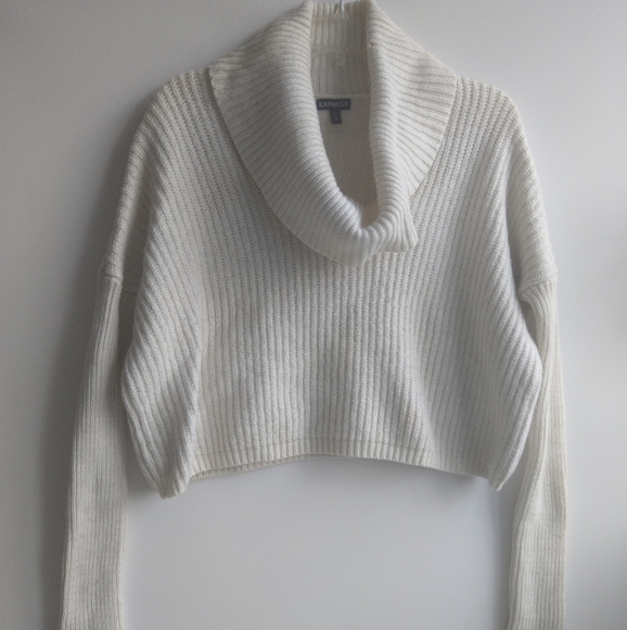 Express ribbed cropped turtleneck sweater, Size M - Picture 1 of 8